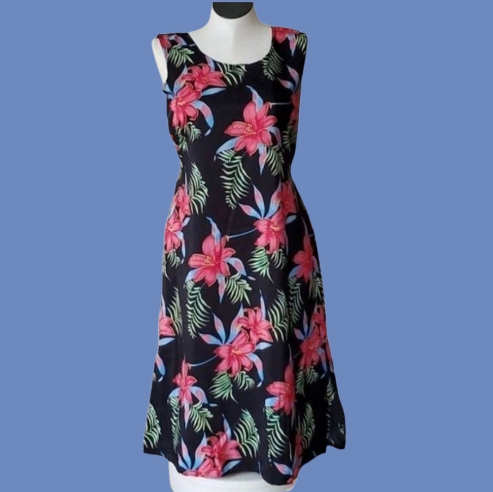 Vibrant Hawaiian Pink Black floral dress medium